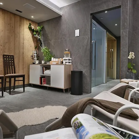 Hotel Cristallo-2